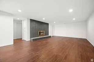 8597 S Mount Majestic Rd E, Sandy, UT 84093 - Photo 30