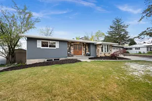 8597 S Mount Majestic Rd E, Sandy, UT 84093 - Photo 2