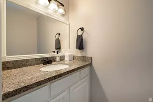 383 W 3775 S, Vernal, UT 84078 - Photo 8