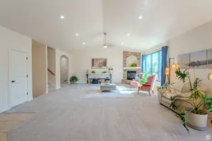 161 W Sweetbriar Ln, Saratoga Springs, UT 84045 - Photo 12