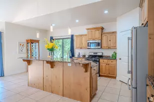 161 W Sweetbriar Ln, Saratoga Springs, UT 84045 - Photo 8