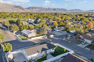 1295 N 190 E, Lehi, UT 84043 - Photo 36