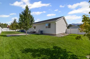 1295 N 190 E, Lehi, UT 84043 - Photo 24