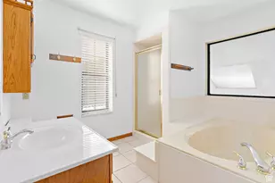 6824 S Creekcove Way E, Cottonwood Heights, UT 84047 - Photo 30