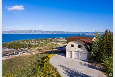 588 W Raspberry Patch Rd, Garden City, UT 84028 - Photo 6