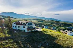 588 W Raspberry Patch Rd, Garden City, UT 84028 - Photo 2