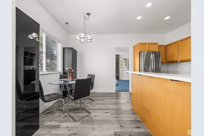 340 N 500 W #204, Bountiful, UT 84010 - Photo 6