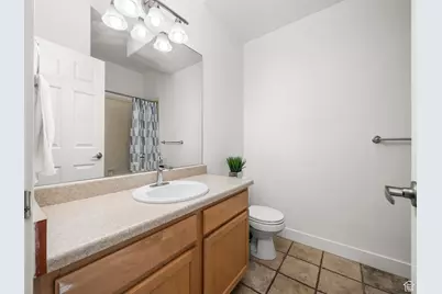 340 N 500 W #204, Bountiful, UT 84010 - Photo 10