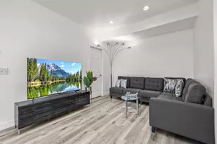 340 N 500 W, Bountiful, UT 84010 - Photo 4