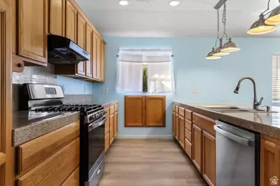 149 S 100 E, Enterprise, UT 84725 - Photo 6