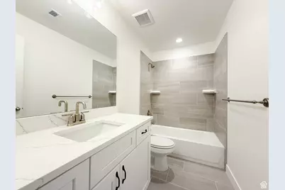 2190 W Swift Fox Dr #219, Lehi, UT 84043 - Photo 6