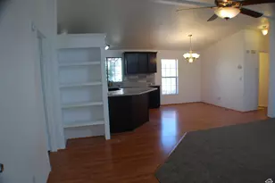 1183 W Parkway Ln S, West Valley, UT 84119 - Photo 8