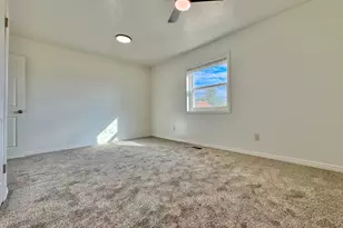 666 E 1600 S, Orem, UT 84097 - Photo 50