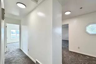 666 E 1600 S, Orem, UT 84097 - Photo 28