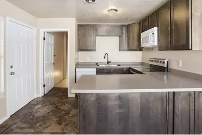 605 E Lockwood Dr N, Ogden, UT 84404 - Photo 16