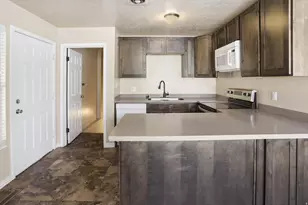 605 E Lockwood Dr N, Ogden, UT 84404 - Photo 16