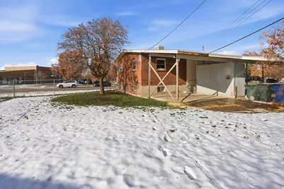 605 E Lockwood Dr N, Ogden, UT 84404 - Photo 32