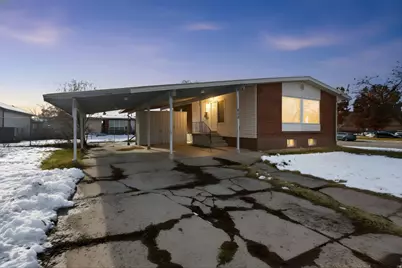 605 E Lockwood Dr N, Ogden, UT 84404 - Photo 2