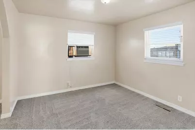 605 E Lockwood Dr N, Ogden, UT 84404 - Photo 10