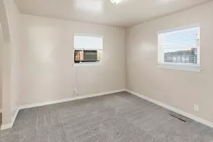 605 E Lockwood Dr N, Ogden, UT 84404 - Photo 10