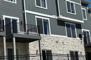 2209 W Swift Fox Way, Lehi, UT 84043 - Photo 2