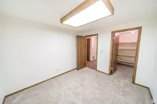 2267 Sego Lily Dr, Wellington, UT 84542 - Photo 26