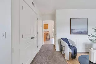 381 S State St E, Provo, UT 84606 - Photo 4