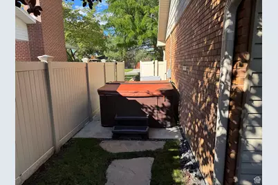 2110 E Lonsdale Dr, Cottonwood Heights, UT 84121 - Photo 64