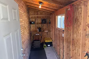 2110 E Lonsdale Dr, Cottonwood Heights, UT 84121 - Photo 70