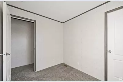 931 N 500 E, Ogden, UT 84404 - Photo 16