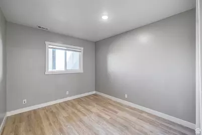 800 W Highway Dr, Wellington, UT 84542 - Photo 18