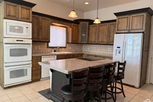 265 N Dixie Dr, Saint George, UT 84770 - Photo 2