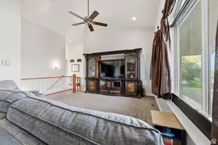 9121 S Hidden Peak Dr W, West Jordan, UT 84088 - Photo 16