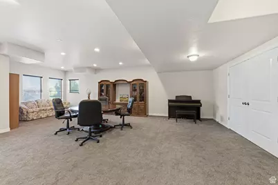 9121 S Hidden Peak Dr W, West Jordan, UT 84088 - Photo 36