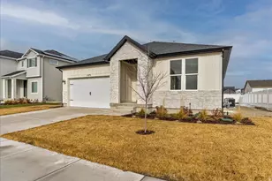 1573 E Lynx Ln, Eagle Mountain, UT 84005 - Photo 8