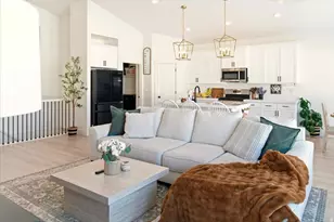 1573 E Lynx Ln, Eagle Mountain, UT 84005 - Photo 12