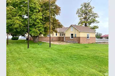 88 S 100 W, Blanding, UT 84511 - Photo 6