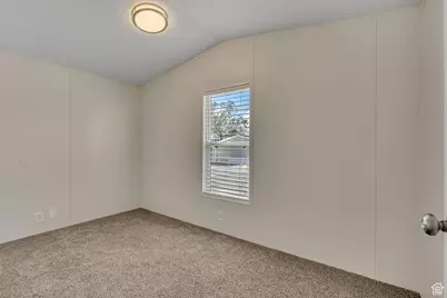 1618 N 210 E, Tooele, UT 84074 - Photo 16