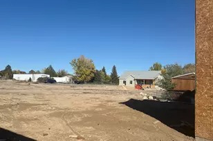 340 W Orange Ave, Castle Dale, UT 84513 - Photo 20