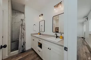 235 S Copper Rd, Kanab, UT 84741 - Photo 8