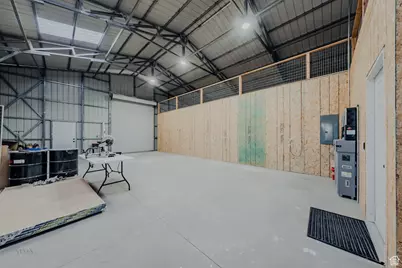 235 S Copper Rd, Kanab, UT 84741 - Photo 16