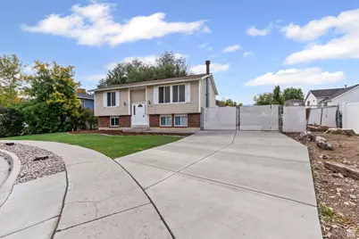 470 N 75 W, Springville, UT 84663 - Photo 24