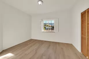 524 S Oak Ln W, Tooele, UT 84074 - Photo 16