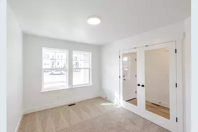 1068 N Canvasback Dr #404, Lehi, UT 84048 - Photo 2