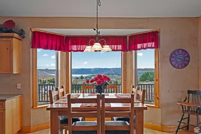 278 W Caddy Cir, Garden City, UT 84028 - Photo 8