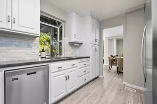 2823 N Marrcrest E, Provo, UT 84604 - Photo 10