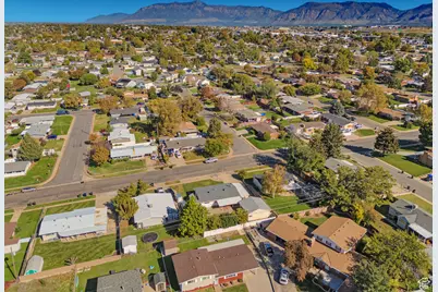 389 W 2575 N, Sunset, UT 84015 - Photo 30