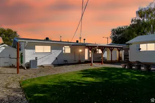 389 W 2575 N, Sunset, UT 84015 - Photo 4