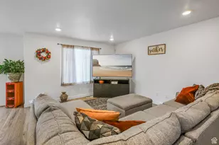 1847 E Eagle View Ln, Eagle Mountain, UT 84005 - Photo 4