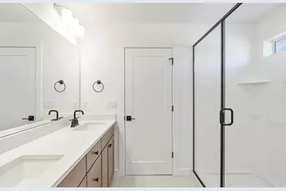 4983 N Topaz Dr #301, Eagle Mountain, UT 84005 - Photo 8